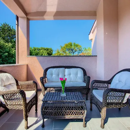 Holiday home Holiday Home Villa Ivana Stinjan
